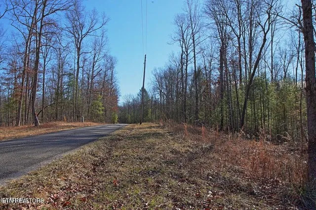 $400,000 | 72 Cole Place Road, Allardt, TN 38504