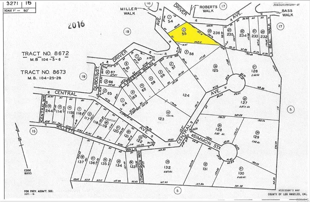 1 Driver Val Verde, CA 91384 - Photo 4 of 9 a picture of a room