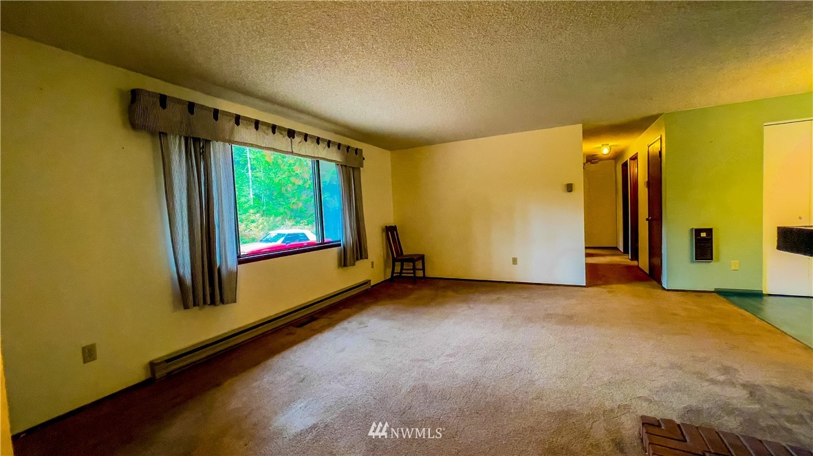 1082 Place Road Port Angeles, WA 98363 - Photo 21 of 29 Gallery Image 21