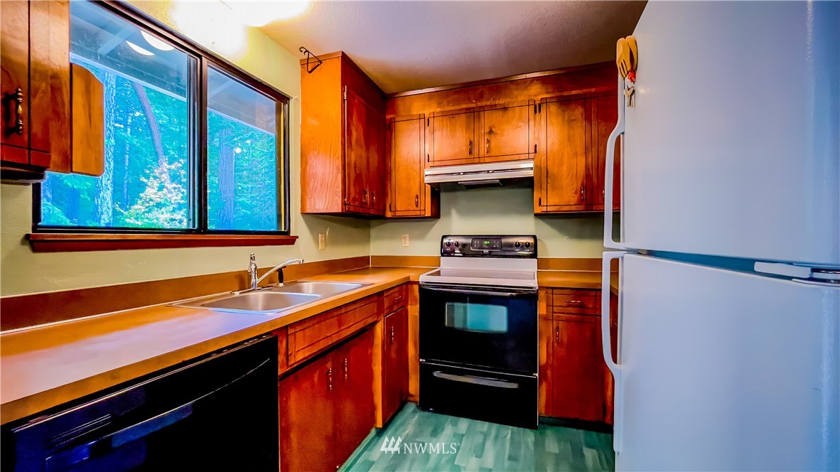 1082 Place Road Port Angeles, WA 98363 - Photo 23 of 29 Gallery Image 23