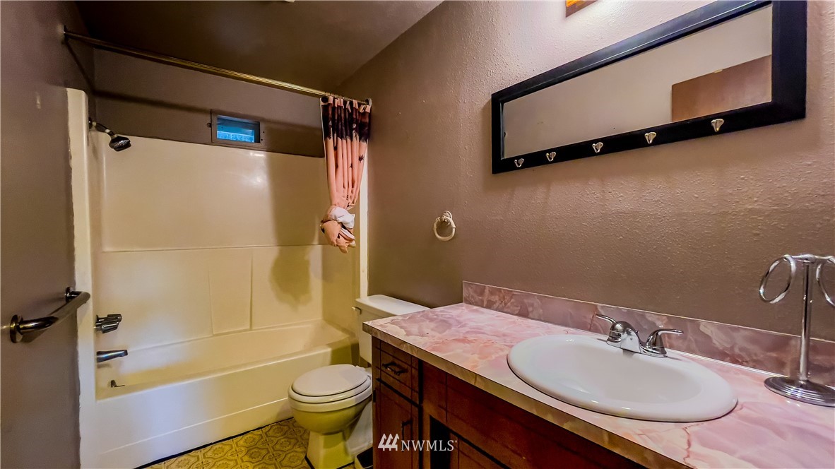 1082 Place Road Port Angeles, WA 98363 - Photo 24 of 29 Gallery Image 24