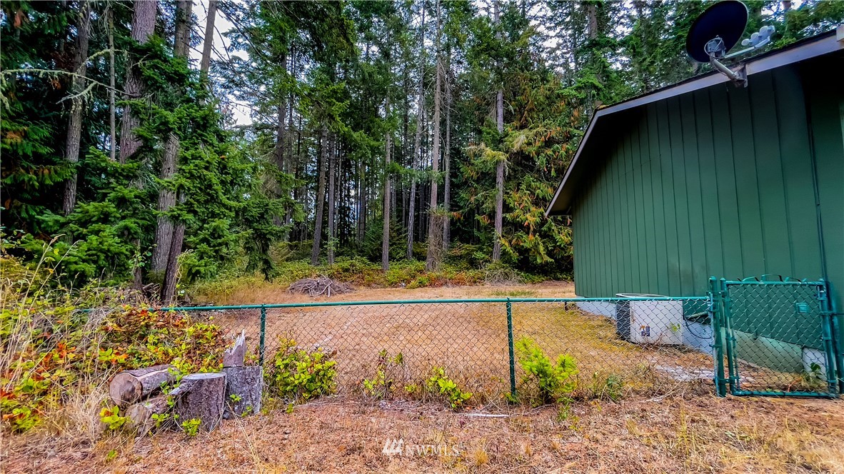 1082 Place Road Port Angeles, WA 98363 - Photo 9 of 29 Gallery Image 9