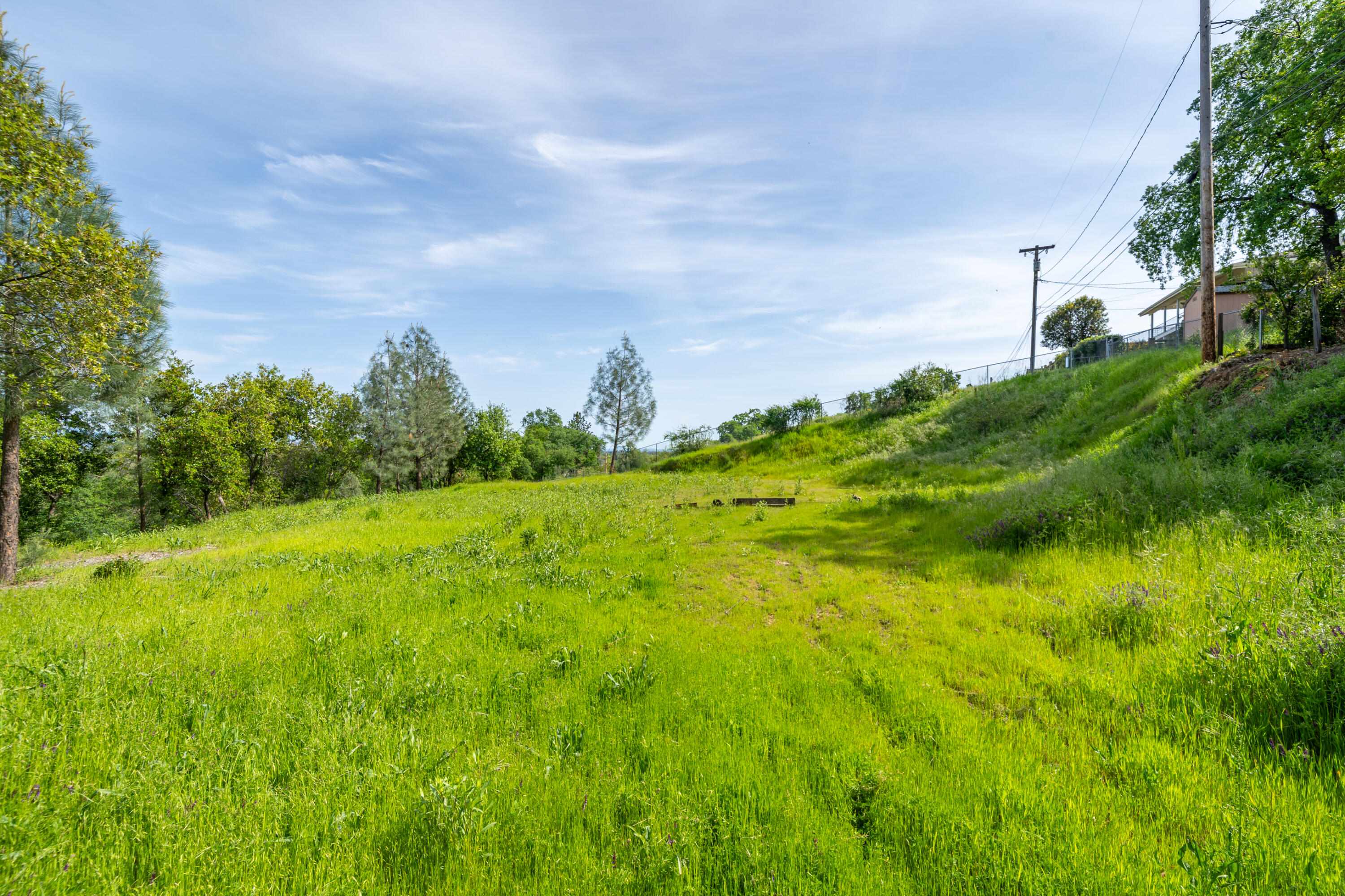 2330 West Street Redding, CA 96001 - Photo 21 of 40 West St-2