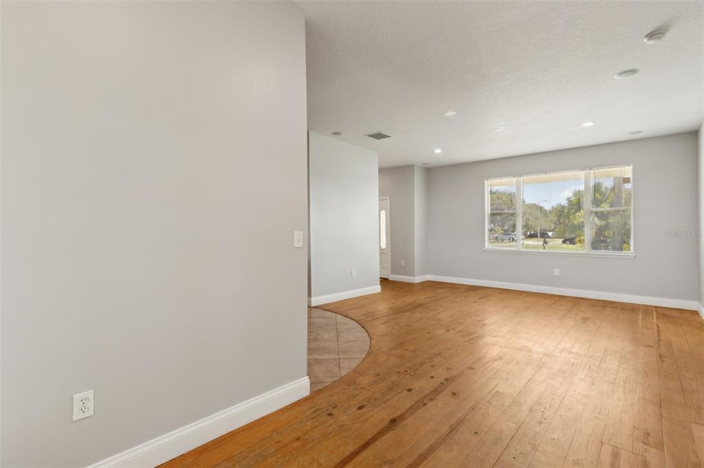 10524 Ramblewood Road Orlando, FL 32837 - Photo 4 of 26