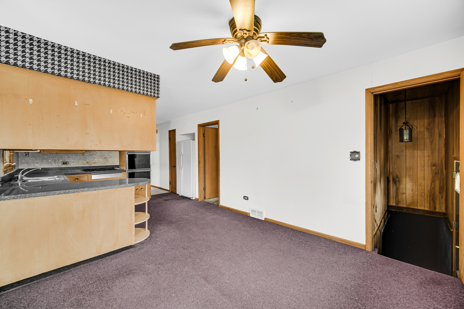 901 Oakton Street Park Ridge, IL 60068 - Photo 14 of 22 a view of a kitchen with a sink