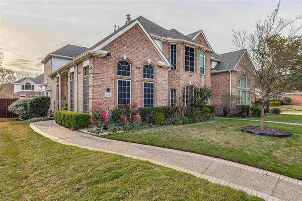 $454,999 | 6736 Canterbury Drive, Frisco, TX 75035