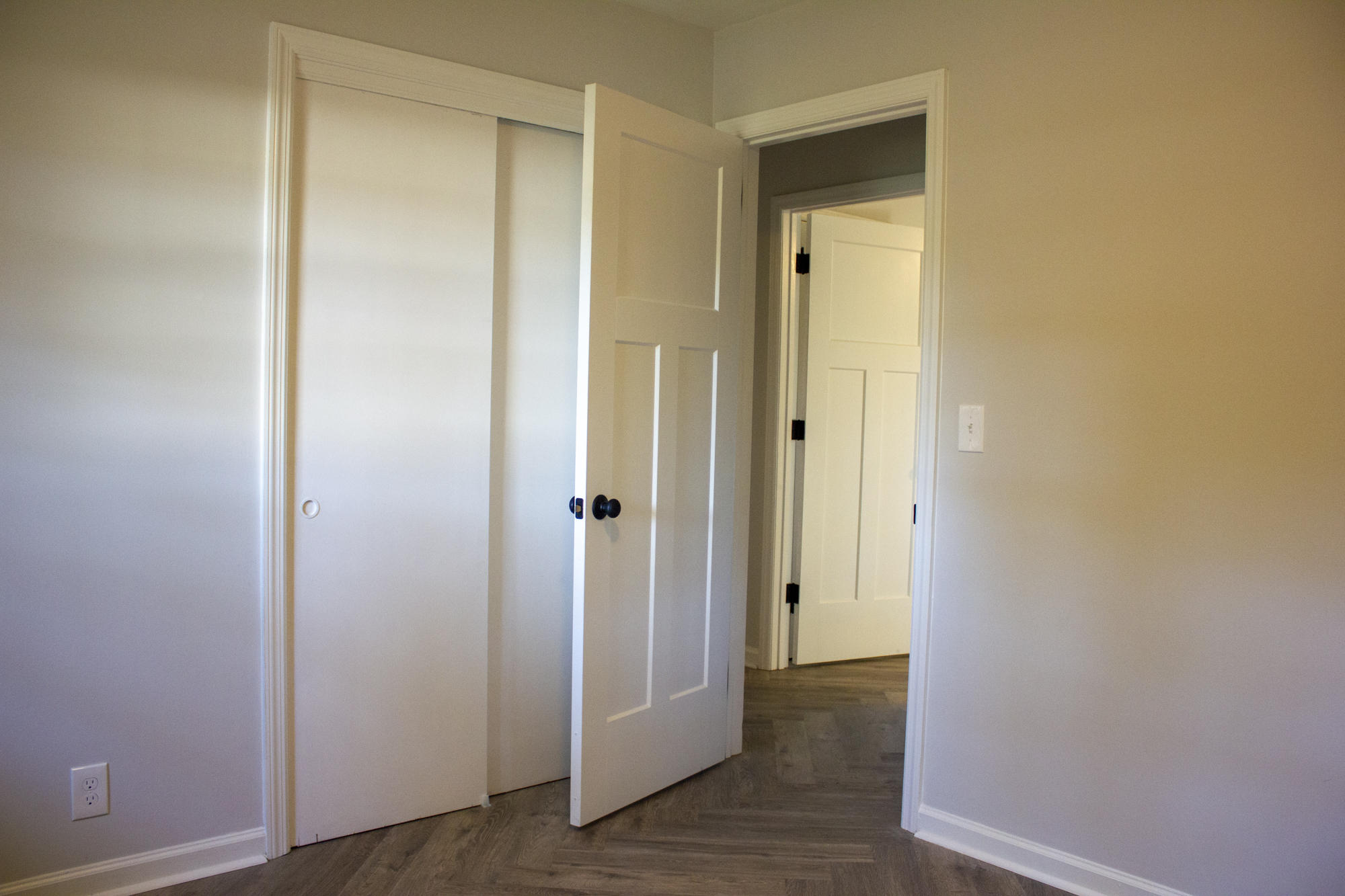 1424 Tara Road Charleston, SC 29407 - Photo 22 of 32 Bedroom