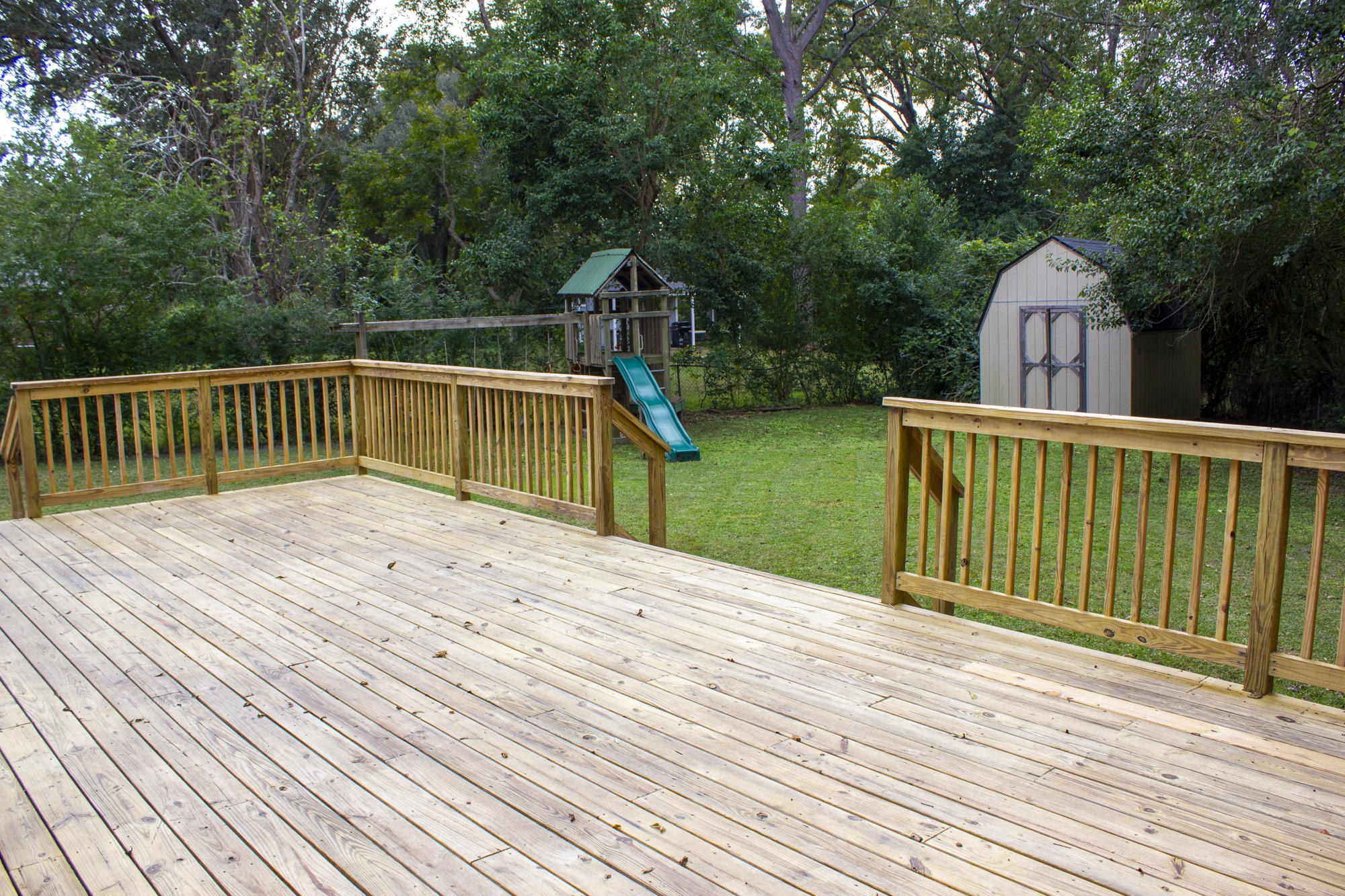 1424 Tara Road Charleston, SC 29407 - Photo 32 of 32 Rear Deck
