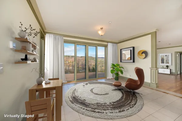 $1,425,000 | 411 Wood Road, Hartford, VT 05059