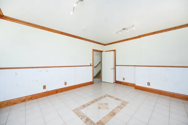 $1,425,000 | 411 Wood Road, Hartford, VT 05059