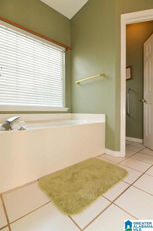 8528 Covington Way Leeds, AL 35094 - Photo 35 of 48
