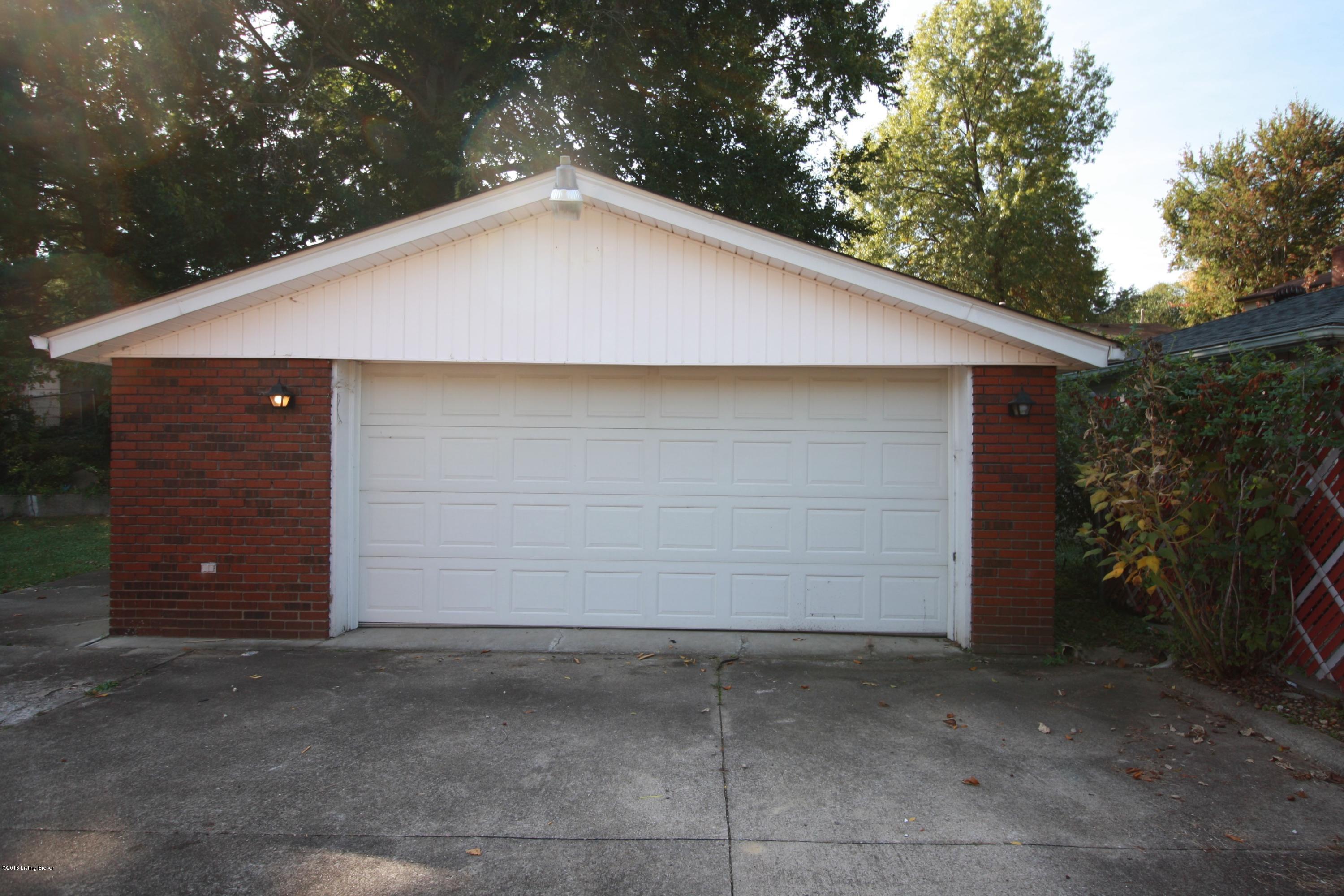 1546 Knight Road Louisville, KY 40216 - Photo 22 of 22 IMG_4315