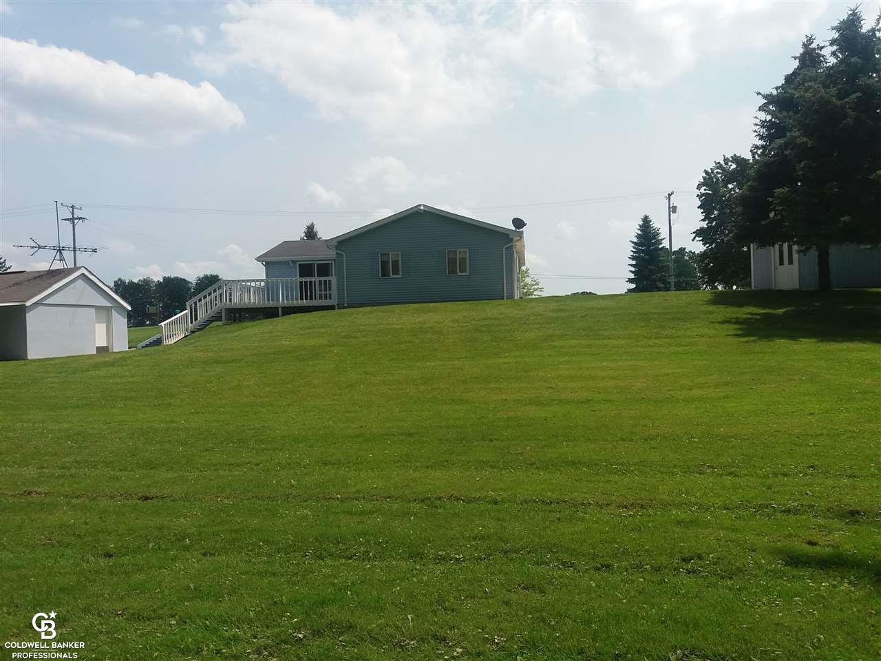 9386 Lambs Road Goodells, MI 48027 - Photo 33 of 61 31325762-32.JPG