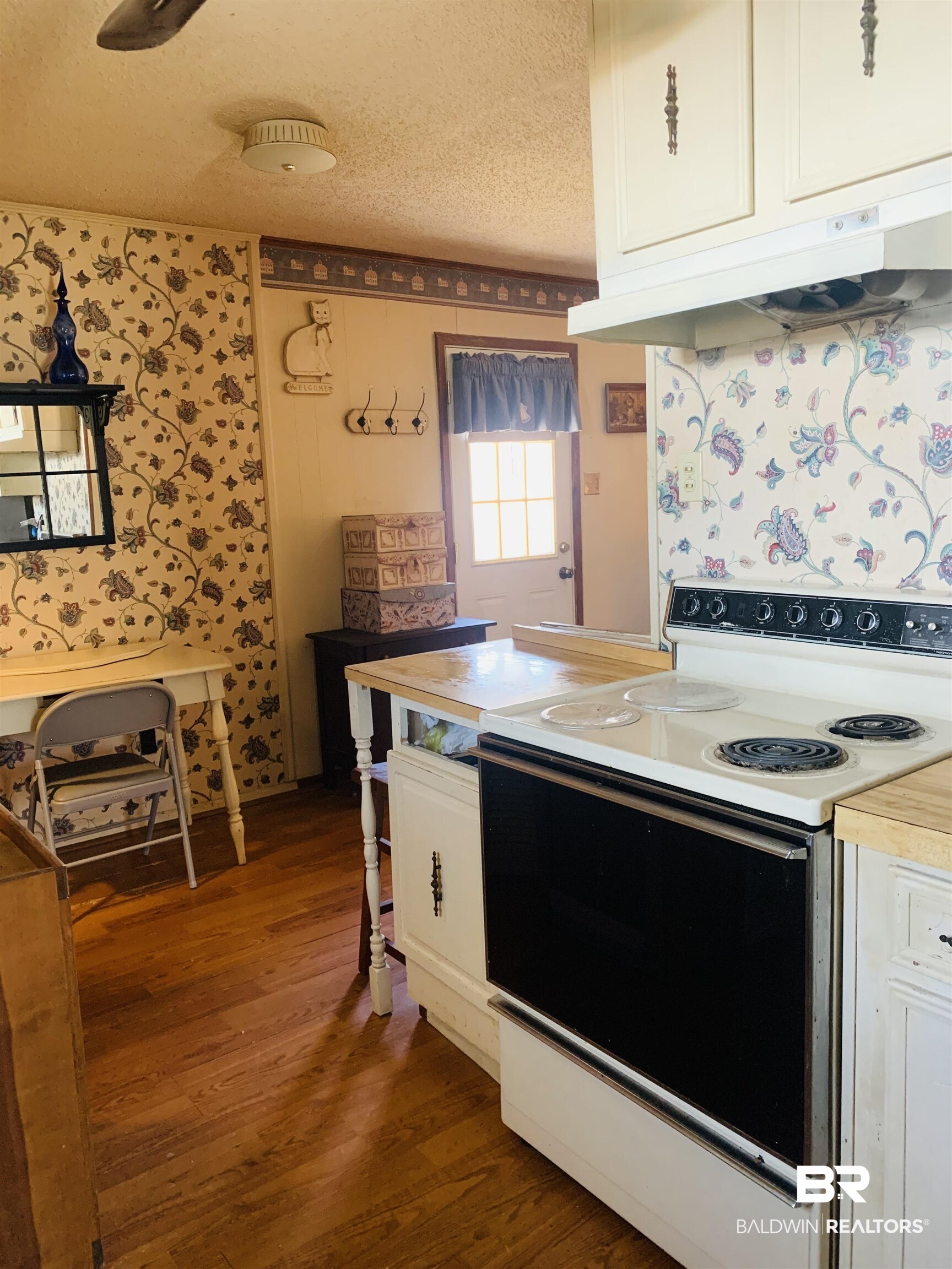 395 Norton Road Mobile, AL 36608 - Photo 2 of 17