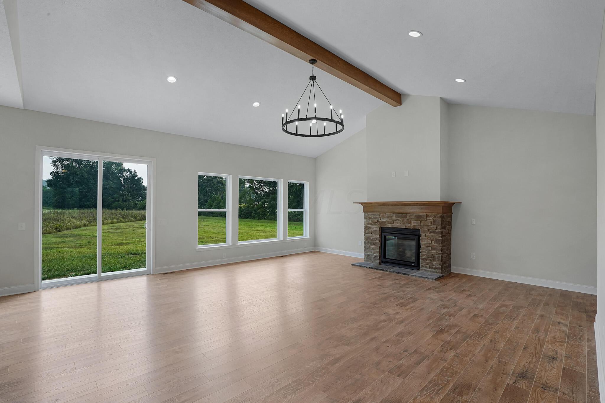 6986 State Rte 61 Sunbury, OH 43074 - Photo 11 of 88 Great Room