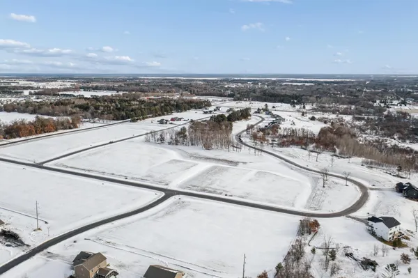 $615,025 | 512 X 389th Trail, North Branch, MN 55056