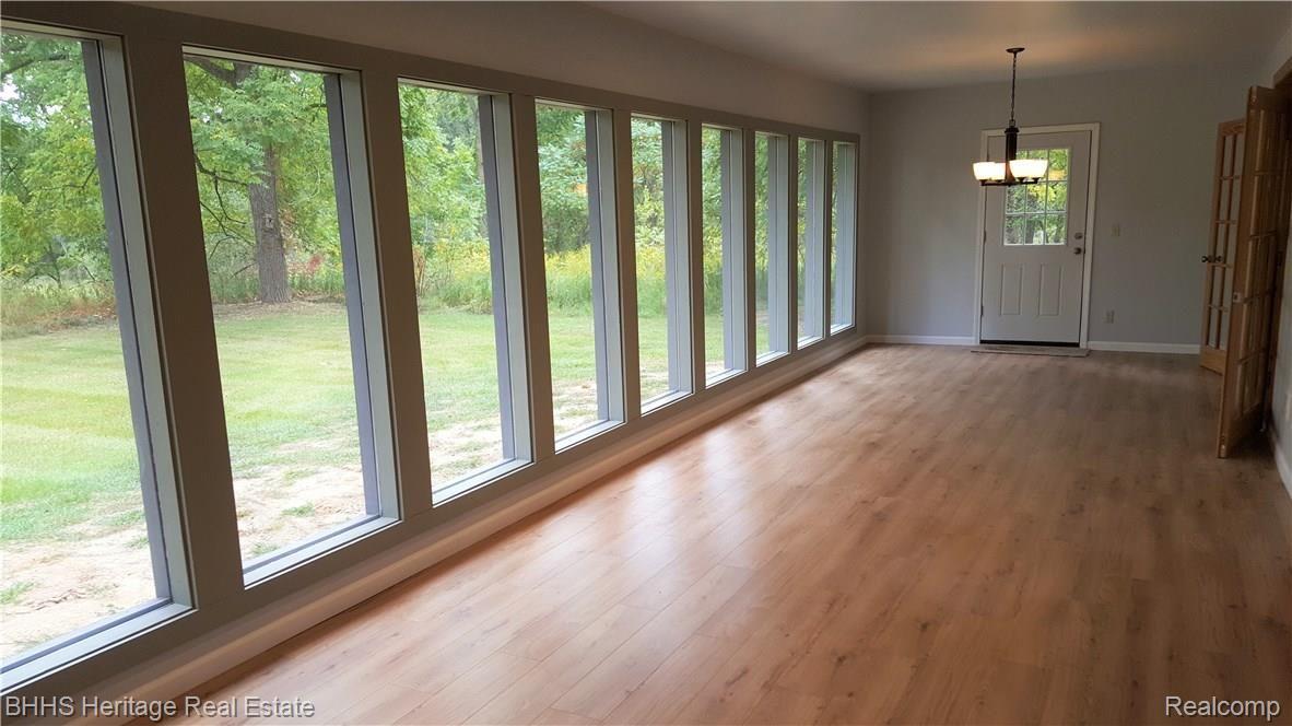 9173 Gould Road Linden, MI 48451 - Photo 17 of 34 sunroom south.jpg