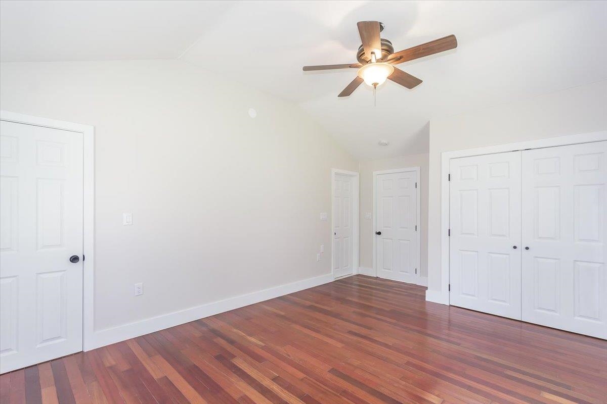 7 Ermer Road Derry, NH 03038 - Photo 31 of 55