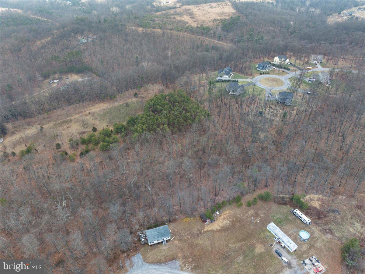 105 Relative Way Falling Waters, WV 25419 - Photo 38 of 42 a view of a yard