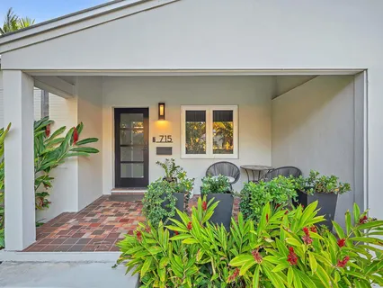 $1,640,000 | 715 North Victoria Park Road, Fort Lauderdale, FL 33304