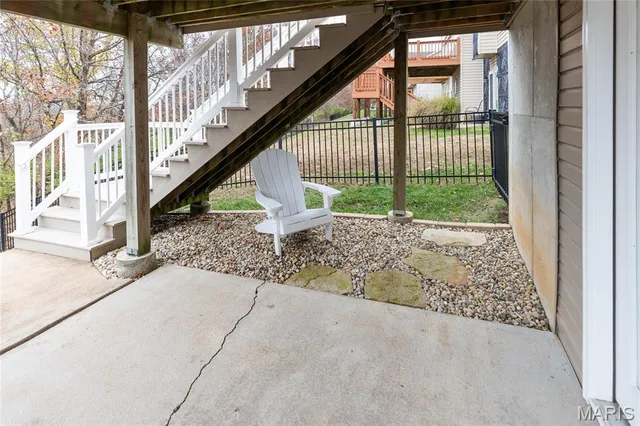 $375,000 | 8039 Pinetop Drive, St. Louis, MO 63129