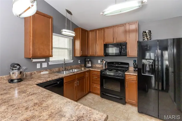 $375,000 | 8039 Pinetop Drive, St. Louis, MO 63129