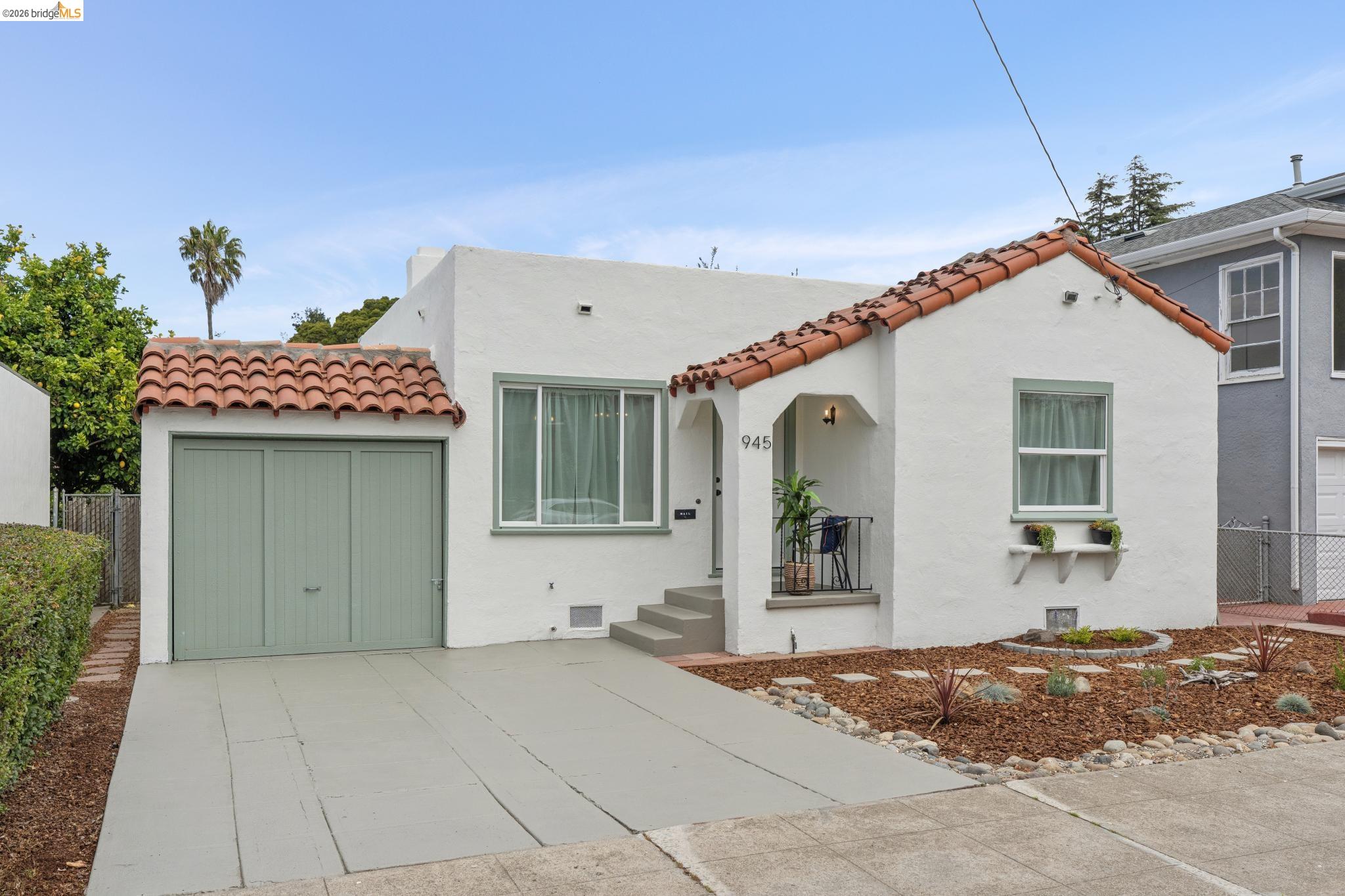 945 Virginia Street Berkeley, CA 94710 - Photo 1 of 63