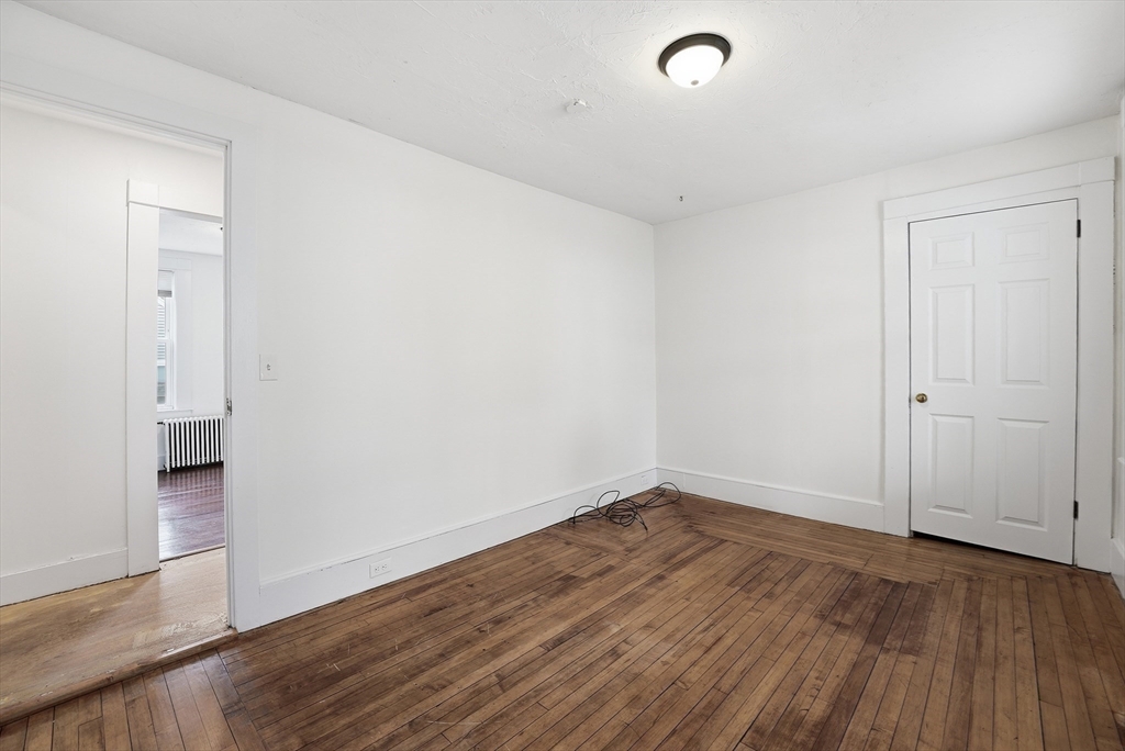 1016 Chestnut Street Palmer, MA 01069 - Photo 11 of 17