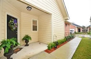 $2,000 | 20919 Sunrise Pine View Lane, Katy, TX 77450