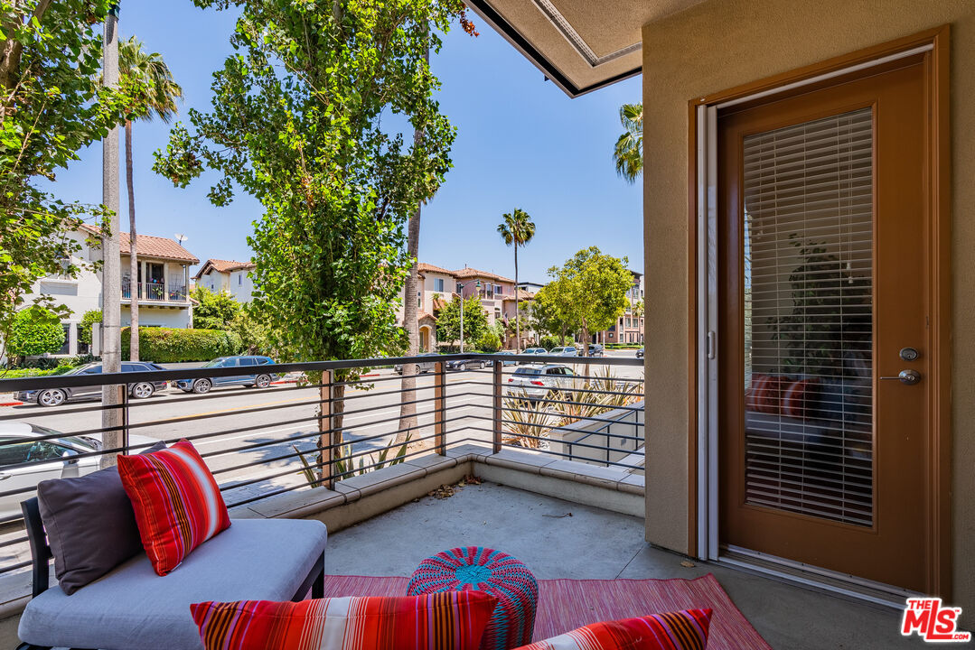 12920 West Runway Road, Unit 161 Playa Vista, CA 90094 - Photo 11 of 35