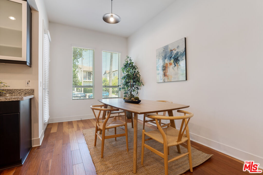 12920 West Runway Road, Unit 161 Playa Vista, CA 90094 - Photo 12 of 35