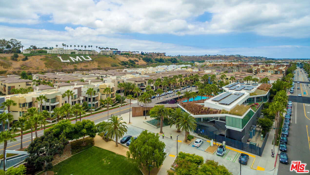 12920 West Runway Road, Unit 161 Playa Vista, CA 90094 - Photo 24 of 35