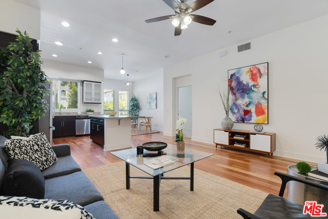 12920 West Runway Road, Unit 161 Playa Vista, CA 90094 - Photo 3 of 35
