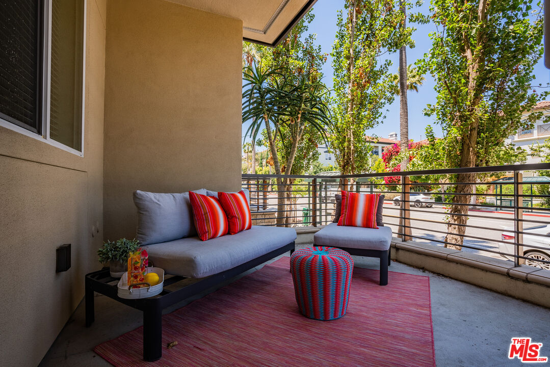 12920 West Runway Road, Unit 161 Playa Vista, CA 90094 - Photo 10 of 35