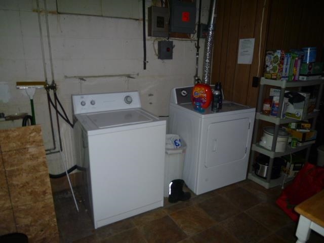 916 North Greene Road Goshen, IN 46526 - Photo 7 of 18 Gallery Image 7