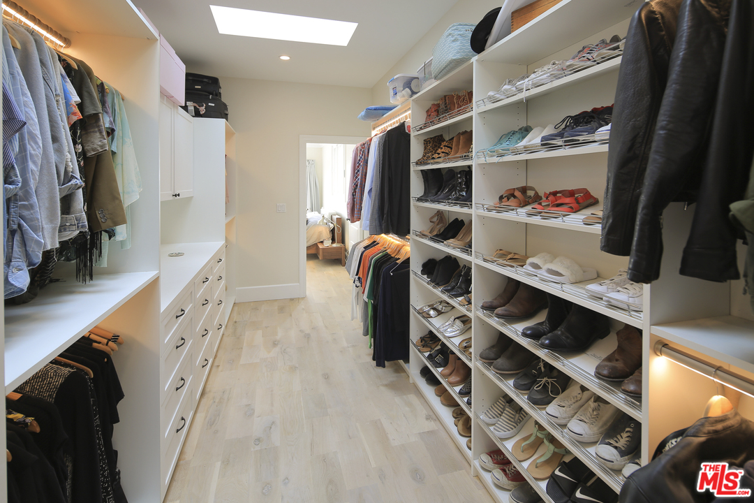 7551 Trask Avenue Playa del Rey, CA 90293 - Photo 11 of 16