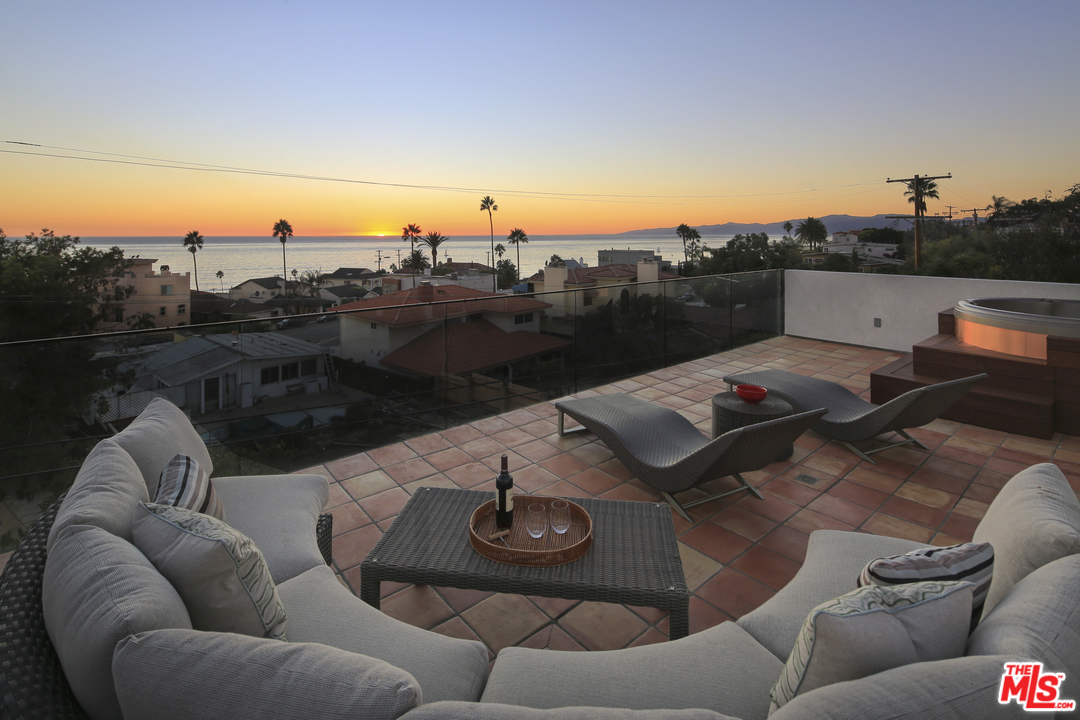 7551 Trask Avenue Playa del Rey, CA 90293 - Photo 14 of 16