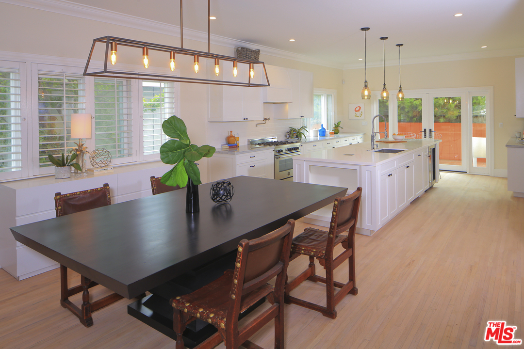 7551 Trask Avenue Playa del Rey, CA 90293 - Photo 5 of 16