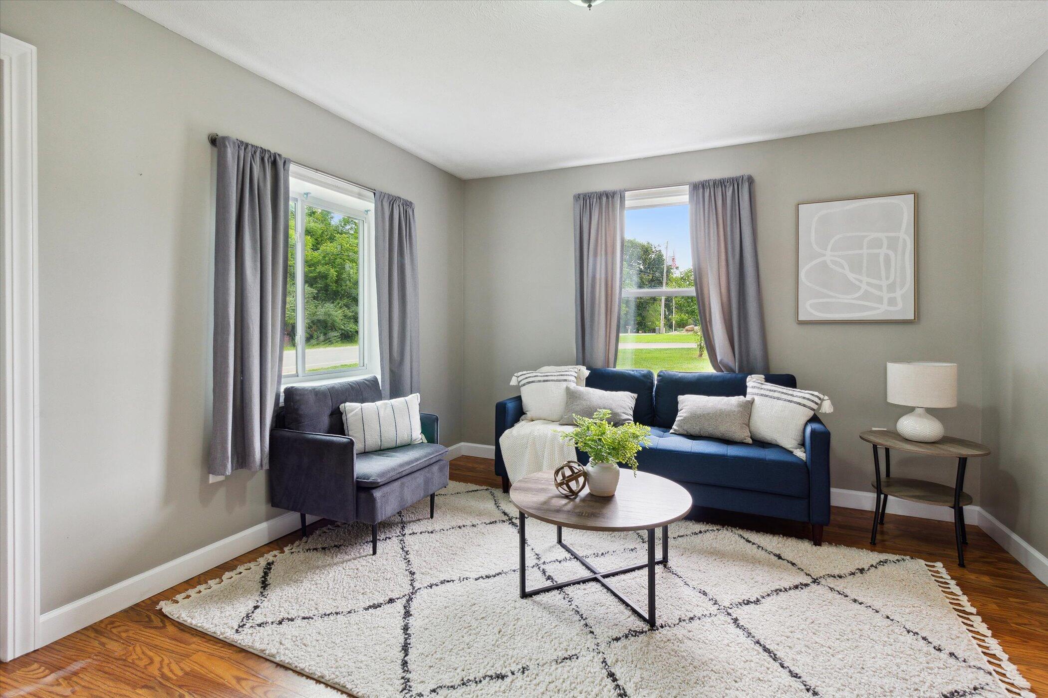 2654 Patterson Road Wayland, MI 49348 - Photo 6 of 39 Living Area