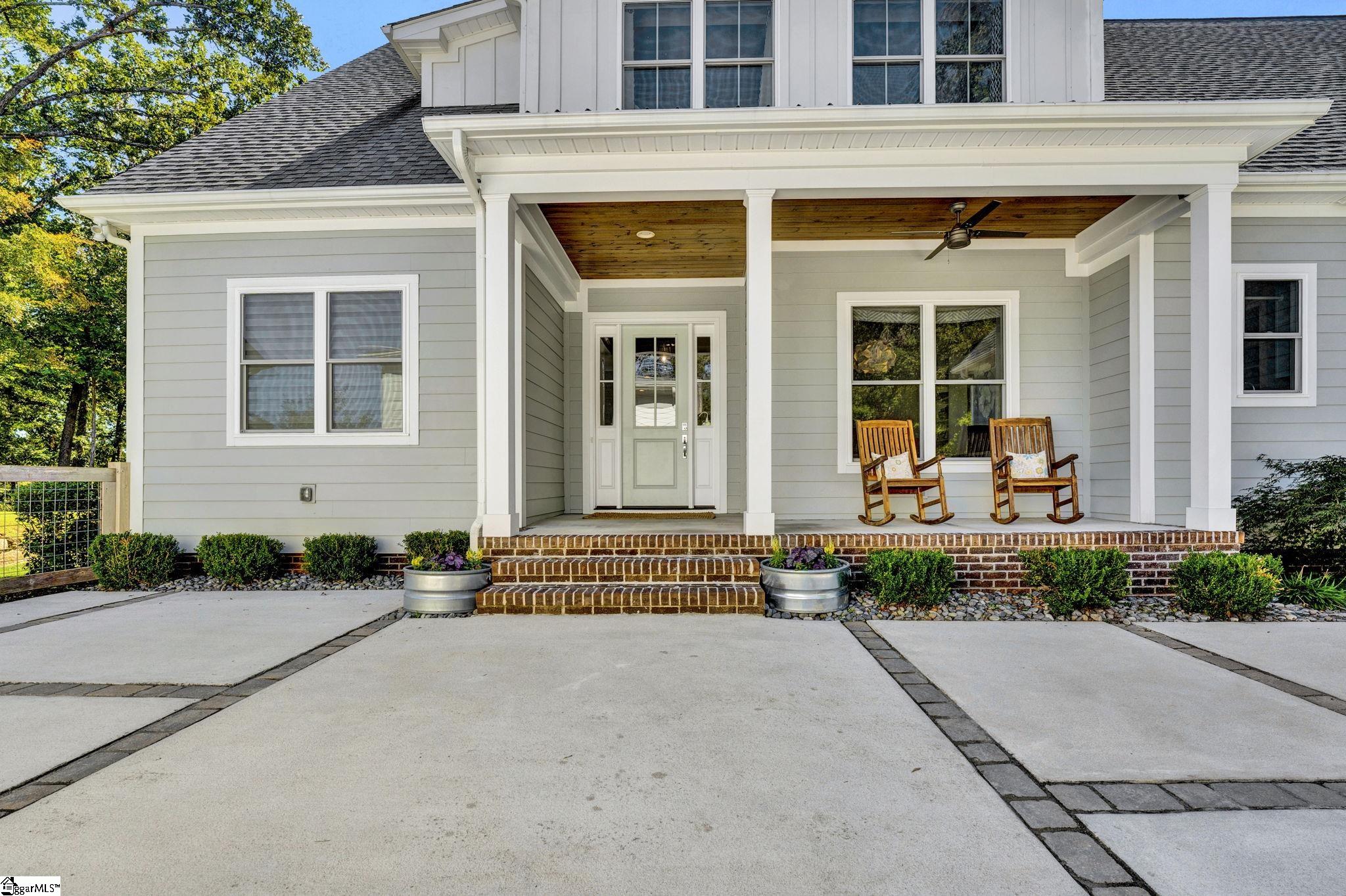 133 Upper View Terrace Anderson, SC 29625 - Photo 7 of 36 Gallery Image 7