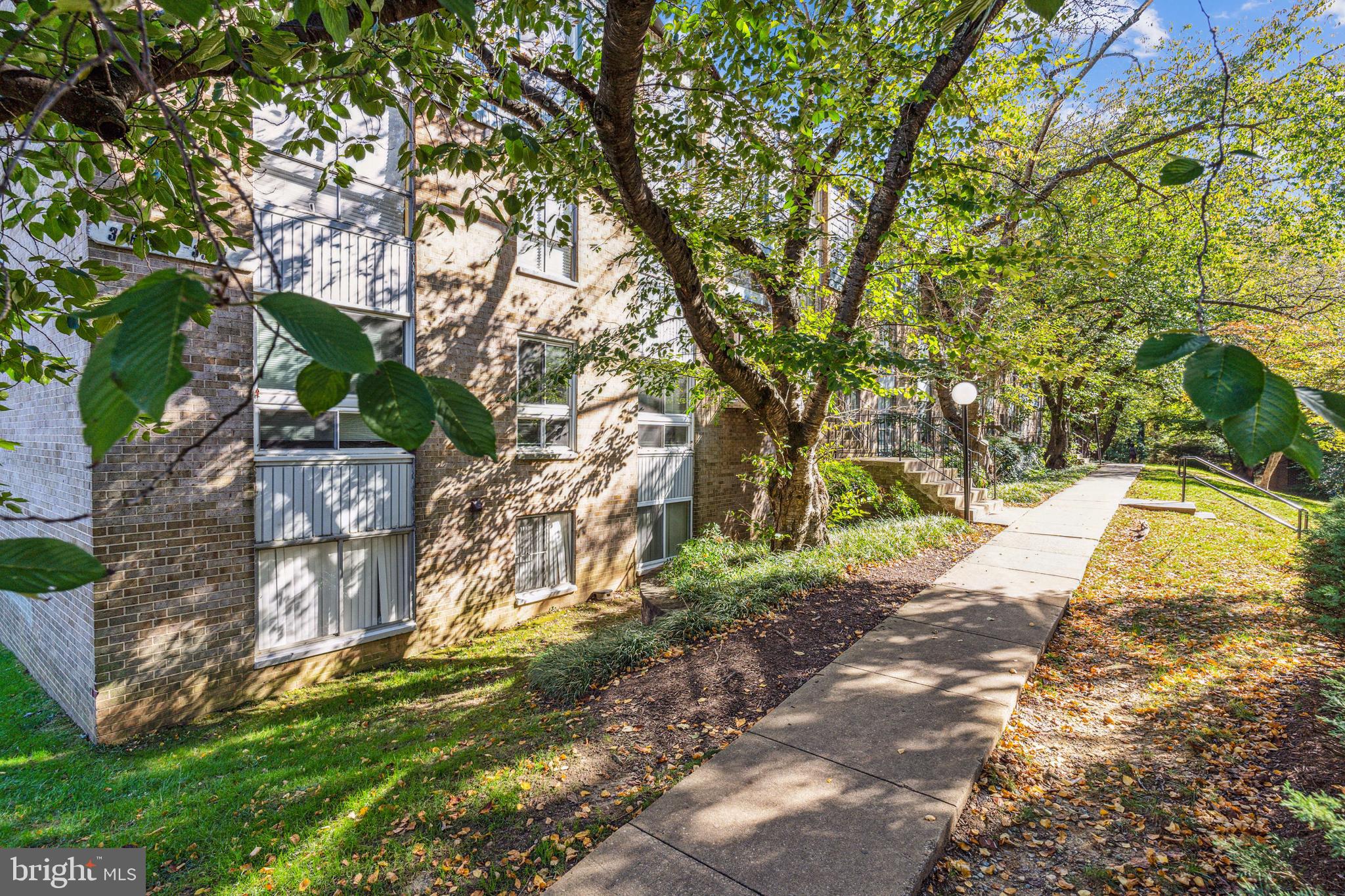 3960 Bel Pre Road, Unit 39605 Silver Spring, MD 20906 - Photo 4 of 46 Gallery Image 4