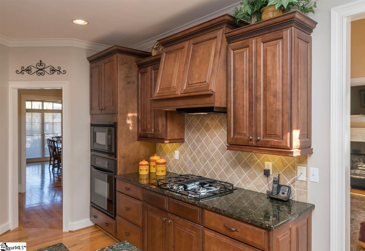 216 Riverstone Way Greer, SC 29651 - Photo 11 of 36 Gallery Image 11