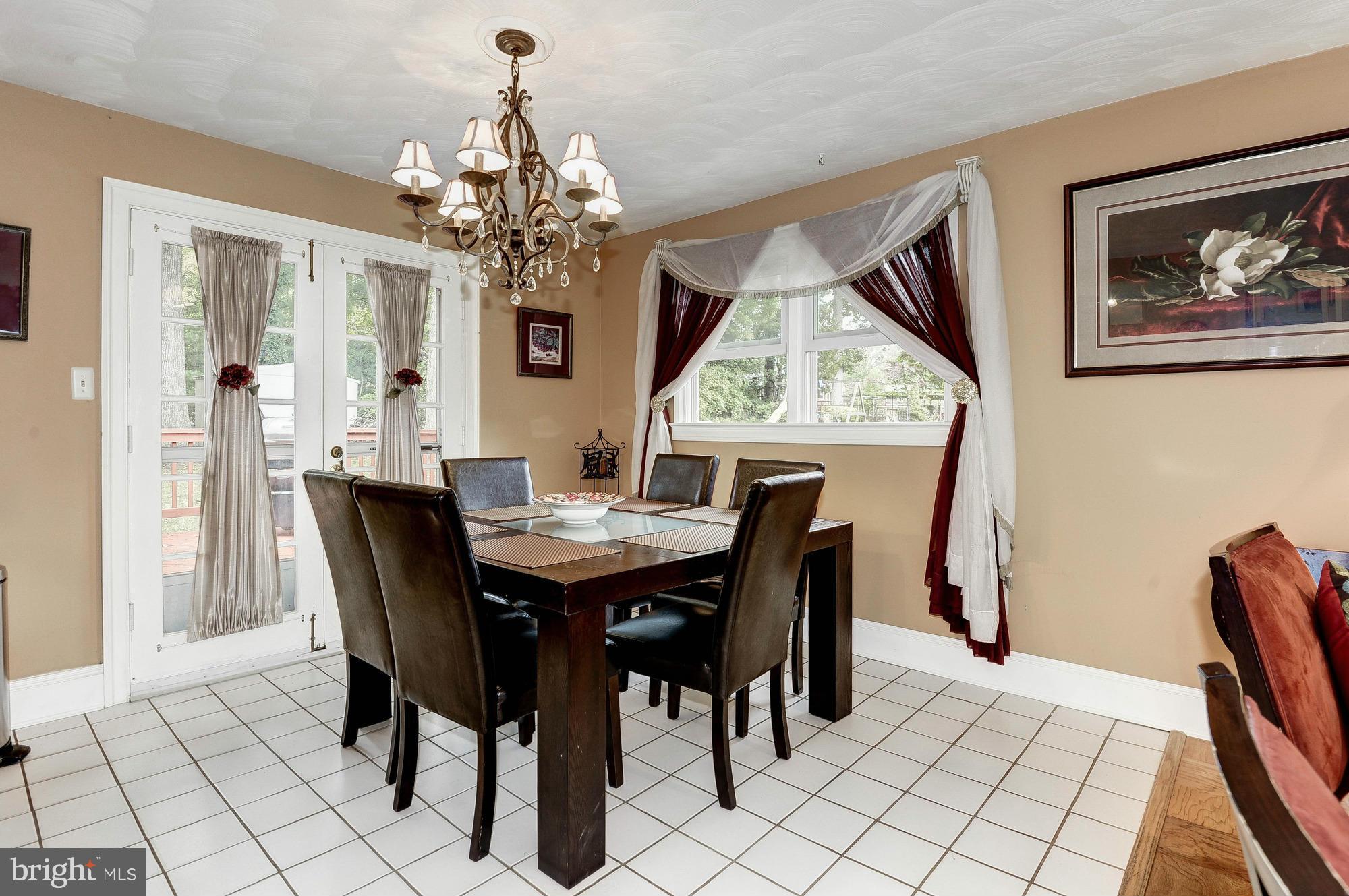 7606 Hogarth Street Springfield, VA 22151 - Photo 16 of 30 Dining Room