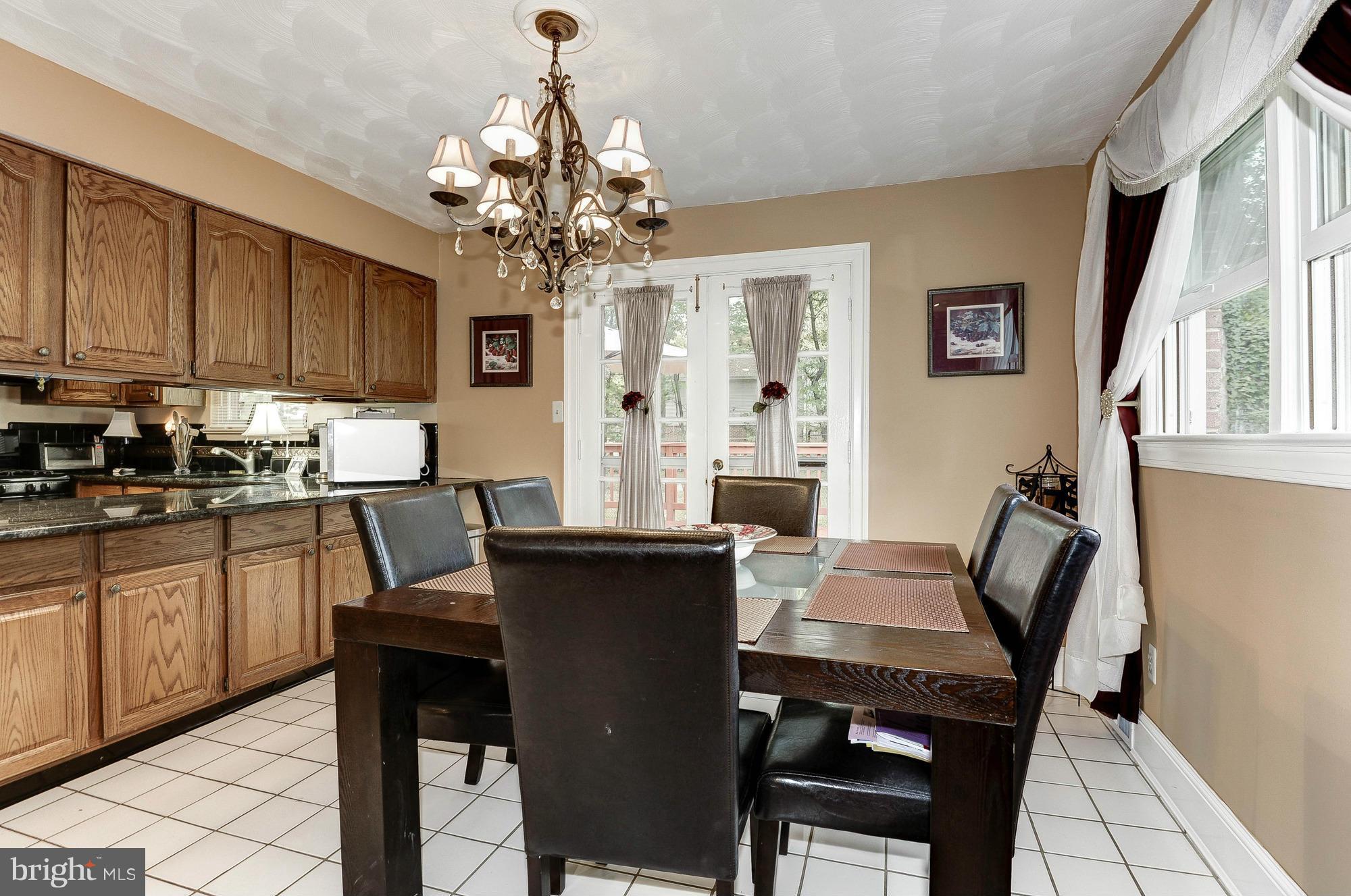 7606 Hogarth Street Springfield, VA 22151 - Photo 19 of 30 Dining Room