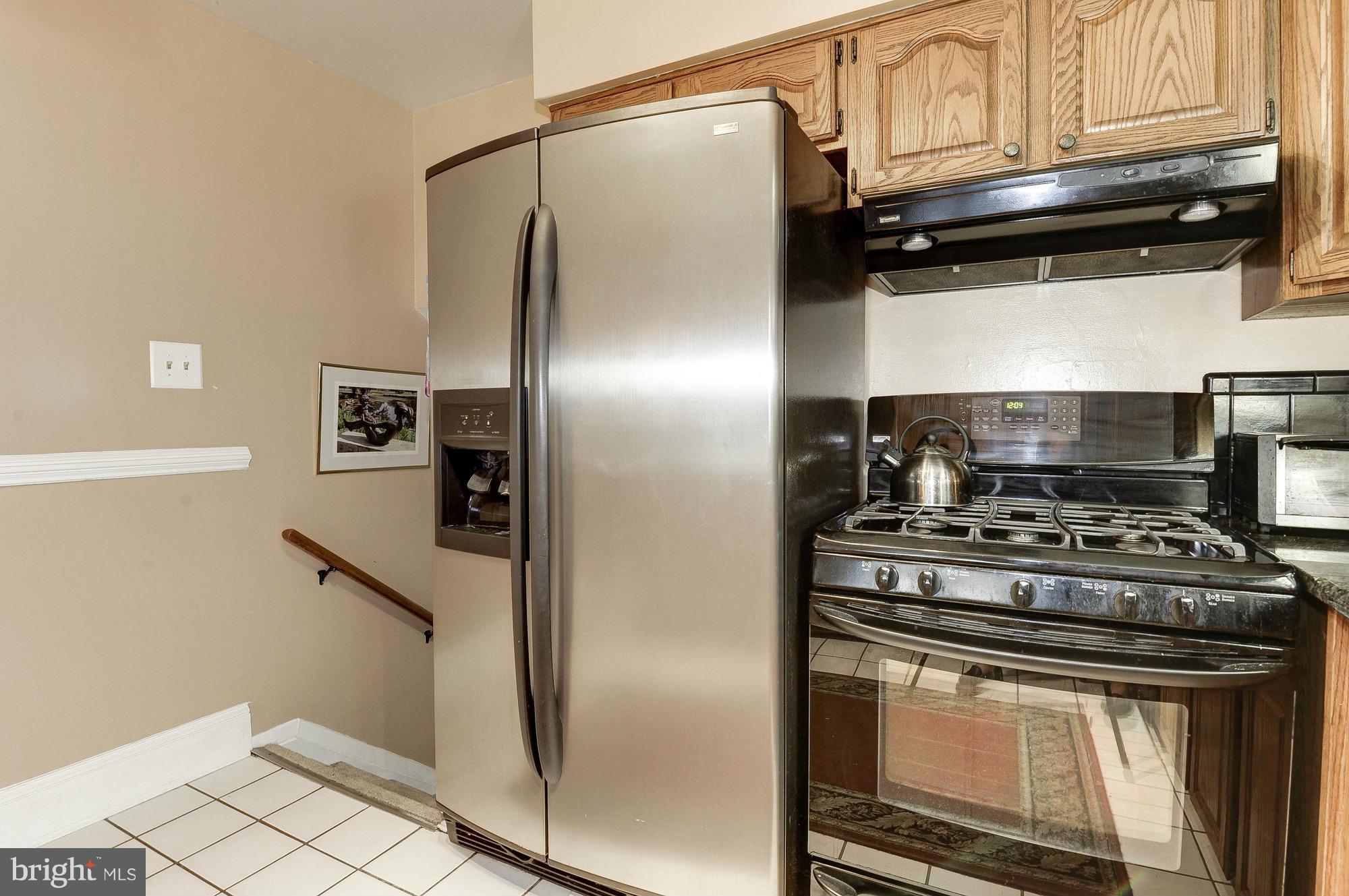 7606 Hogarth Street Springfield, VA 22151 - Photo 20 of 30 Kitchen