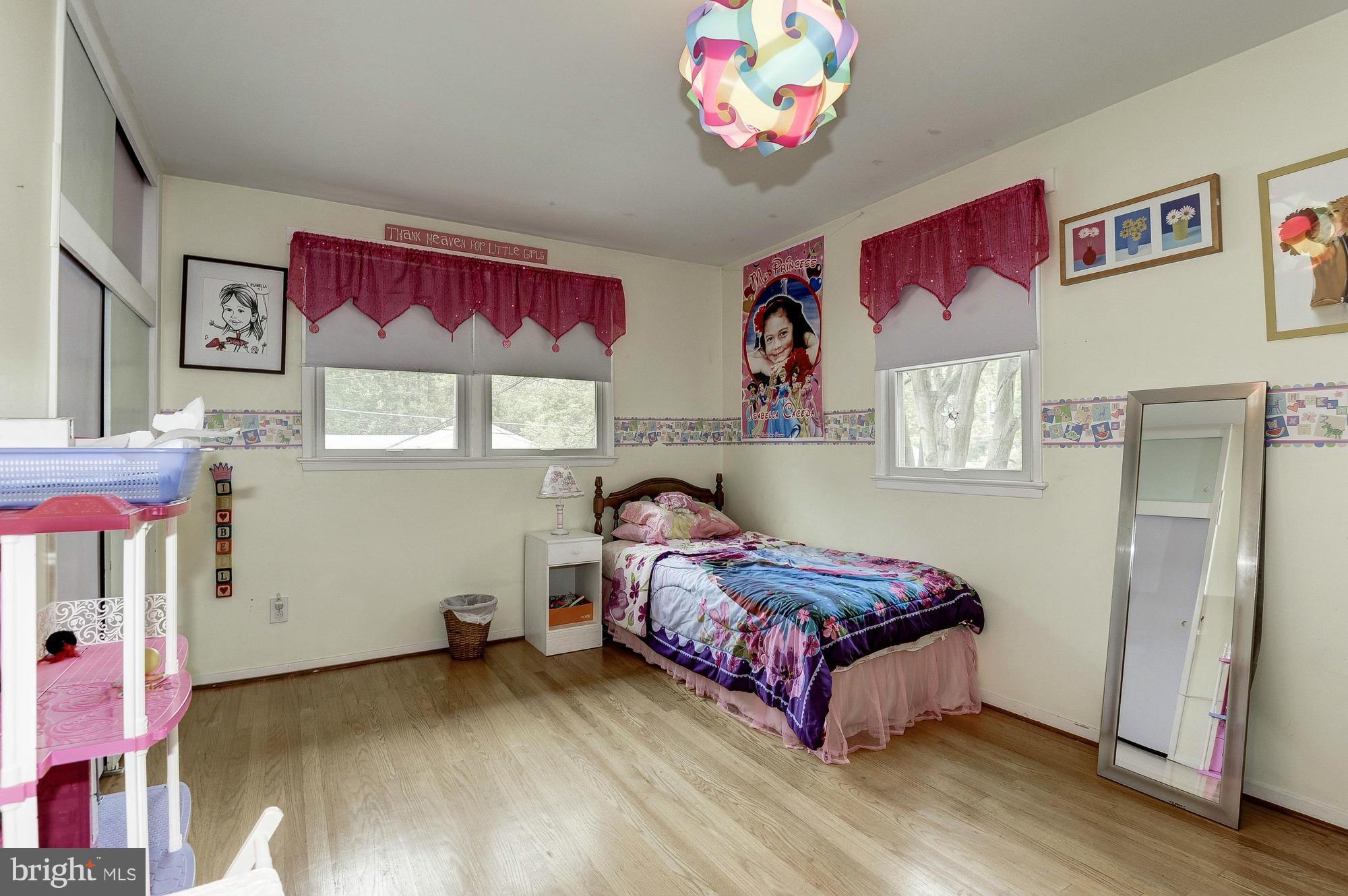 7606 Hogarth Street Springfield, VA 22151 - Photo 26 of 30 Bedroom