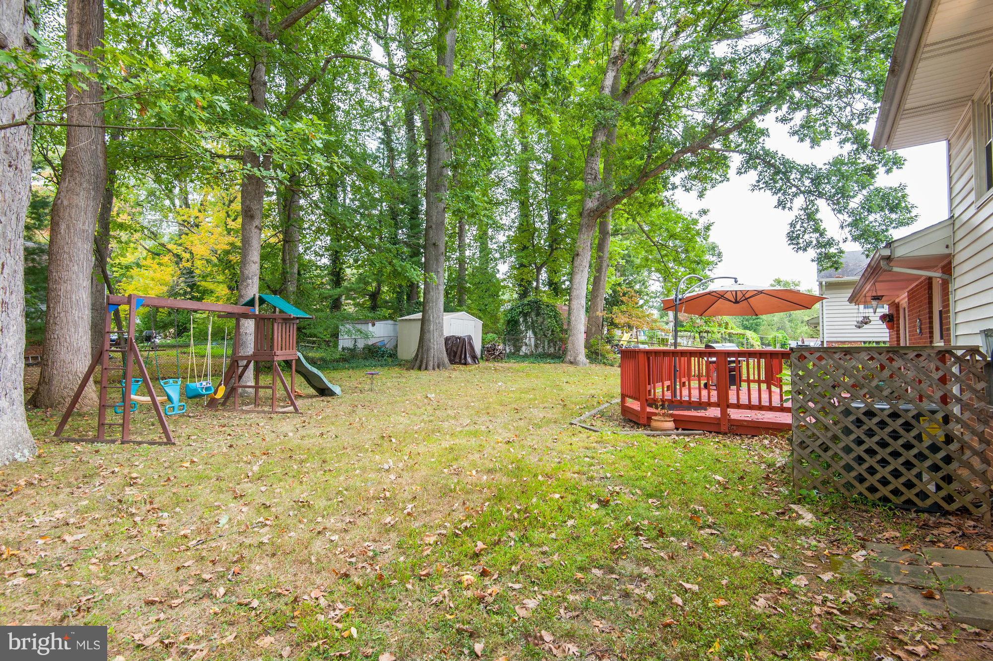 7606 Hogarth Street Springfield, VA 22151 - Photo 4 of 30 Exterior (Rear)