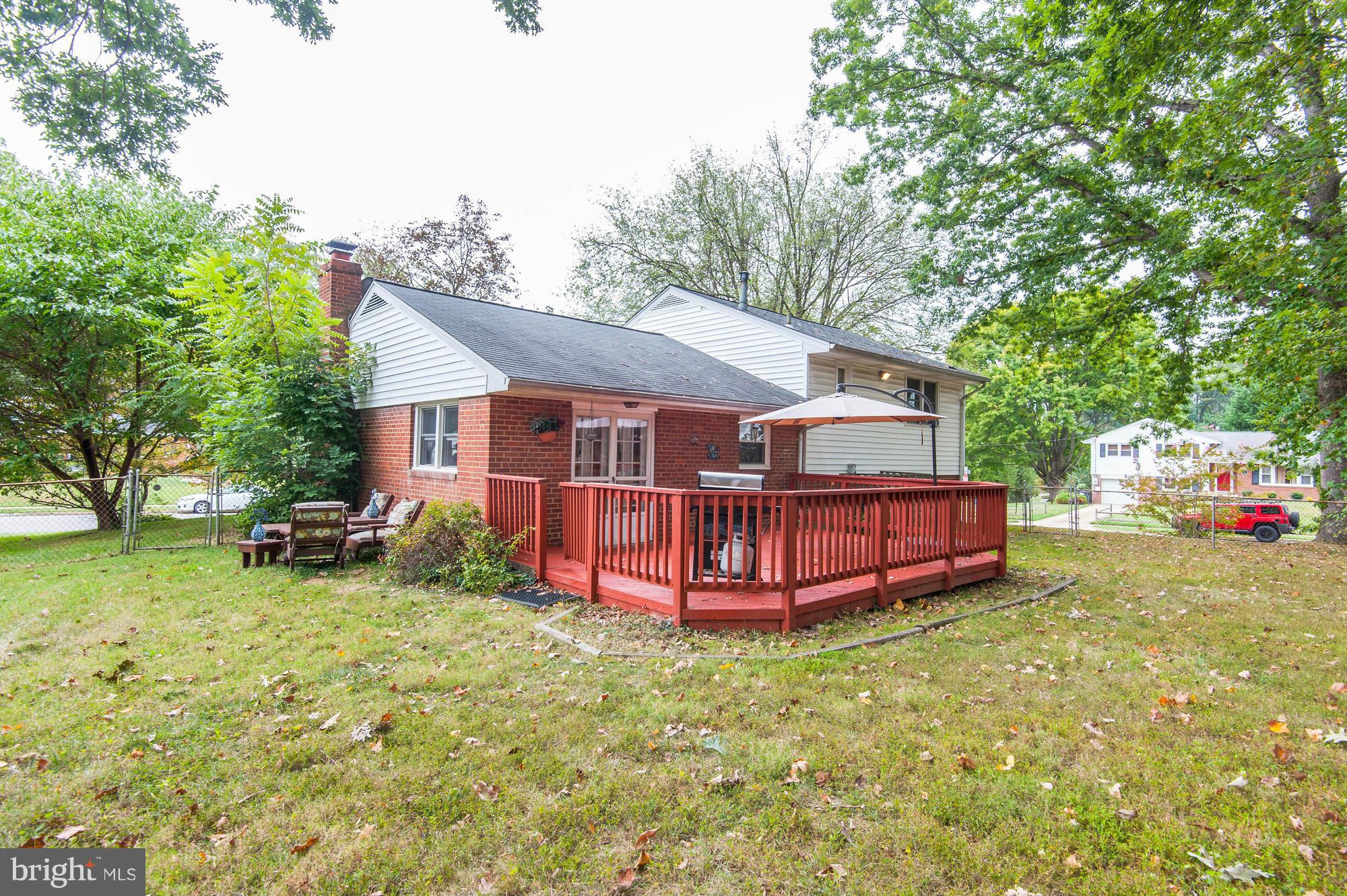 7606 Hogarth Street Springfield, VA 22151 - Photo 7 of 30 Exterior (General)