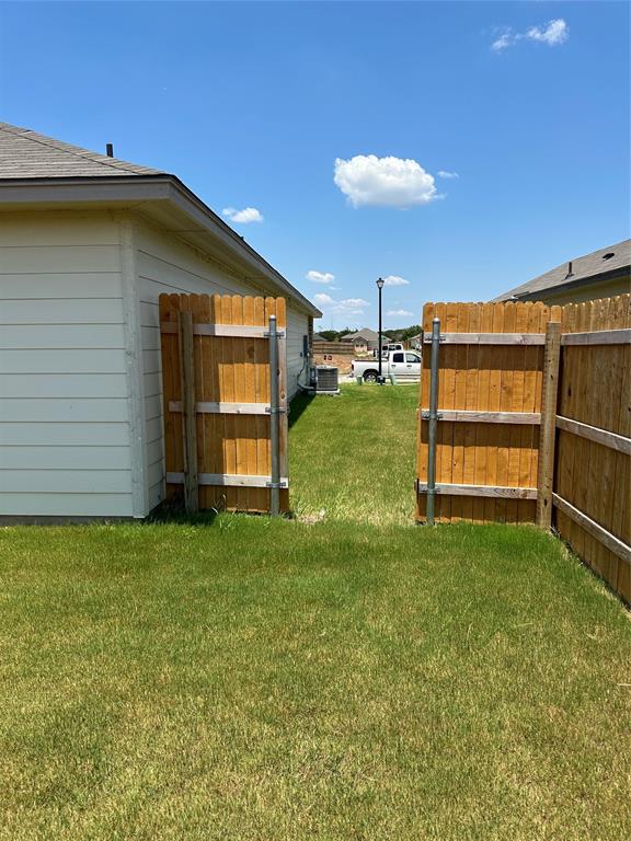 7200 Canadian Drive China Spring, TX 76633 - Photo 5 of 25