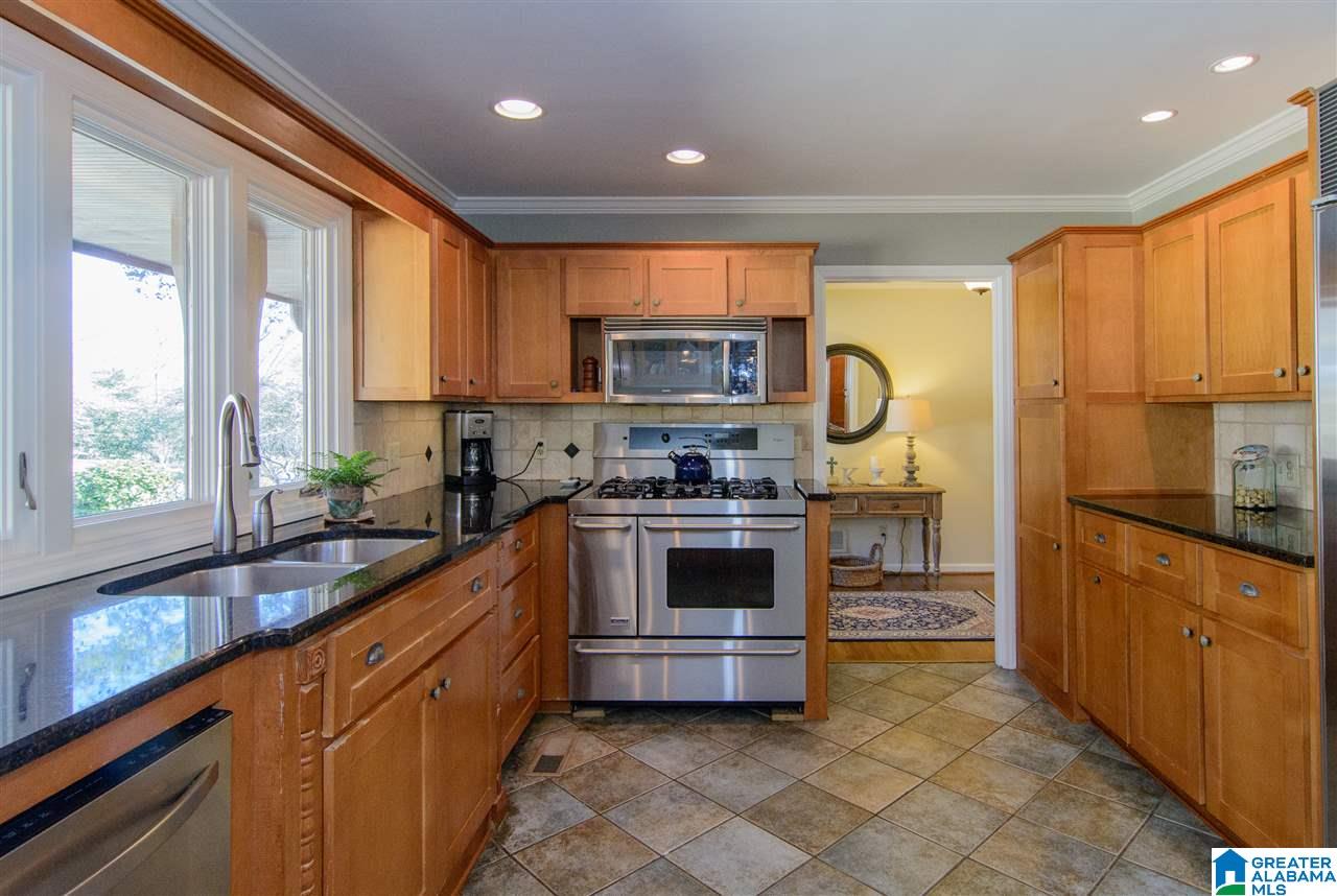 3411 Springhill Road Birmingham, AL 35223 - Photo 9 of 34